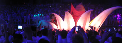 Sensation White - 2008 május 3.